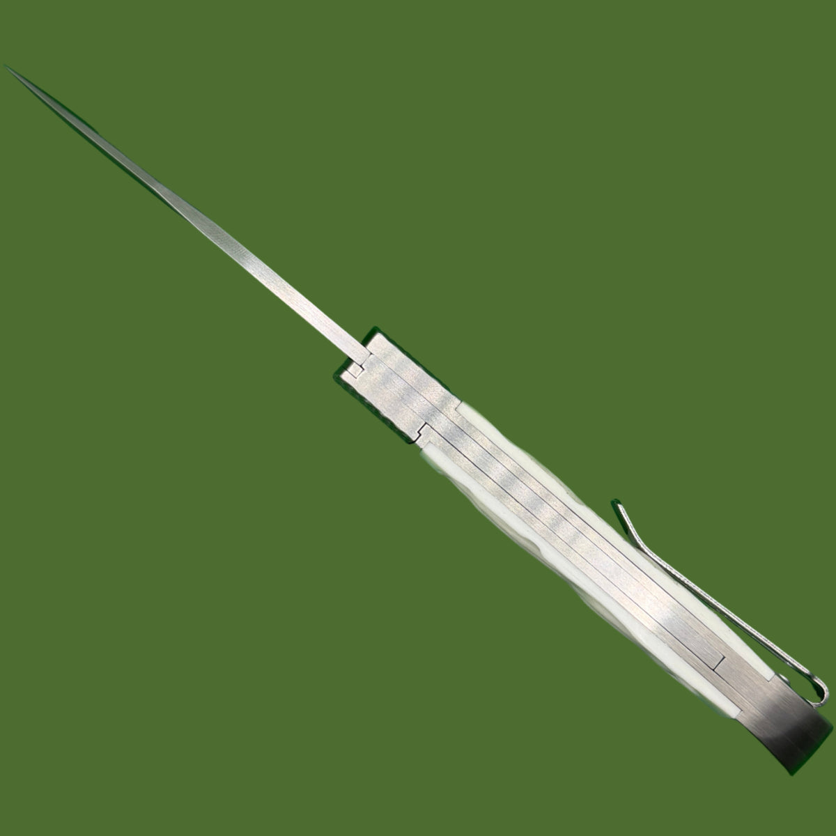 Cobratec Trapper Hidden Release Auto White Bone