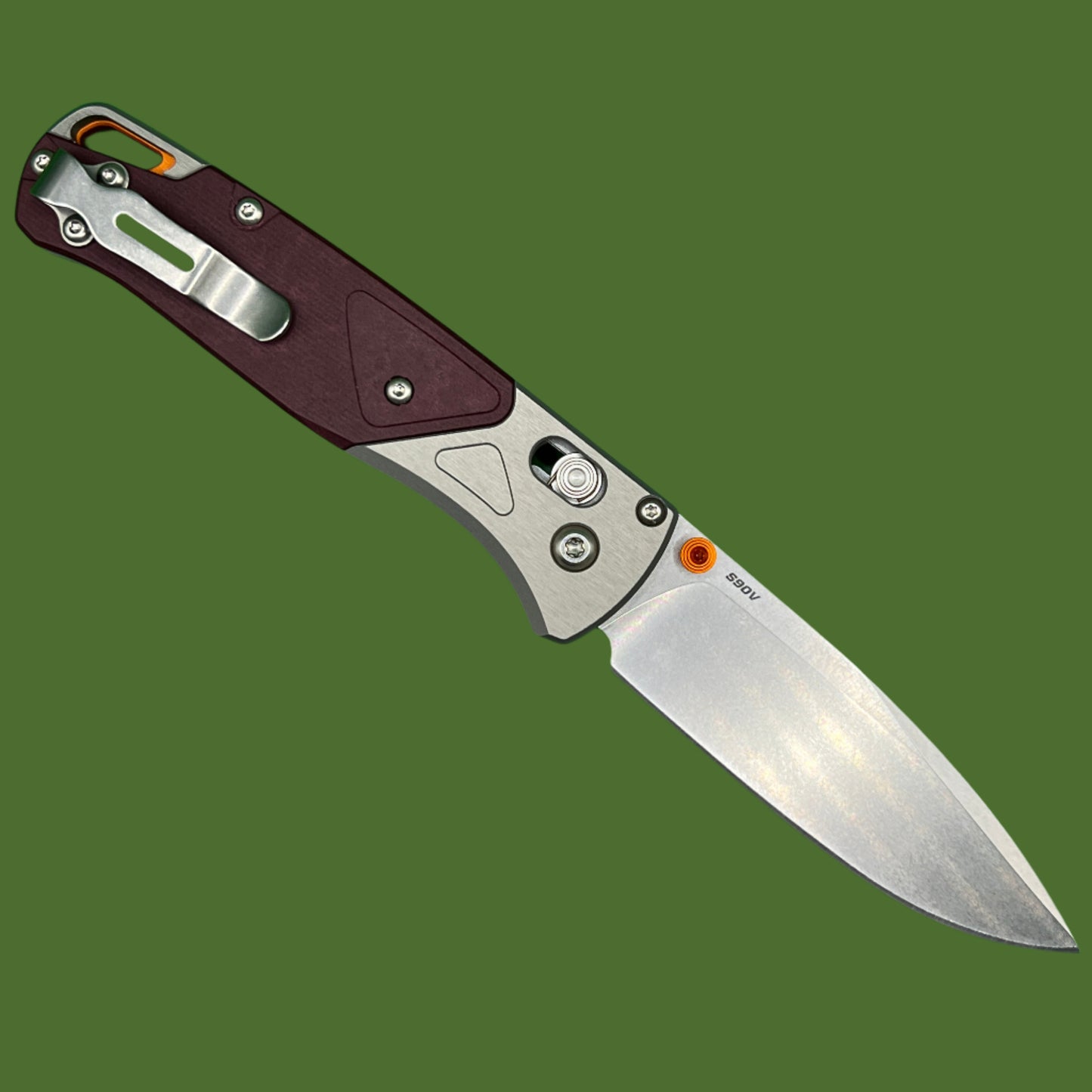Benchmade Bugout Axis Lock Ash Grey Aluminum/Redstone Richlite 535-09