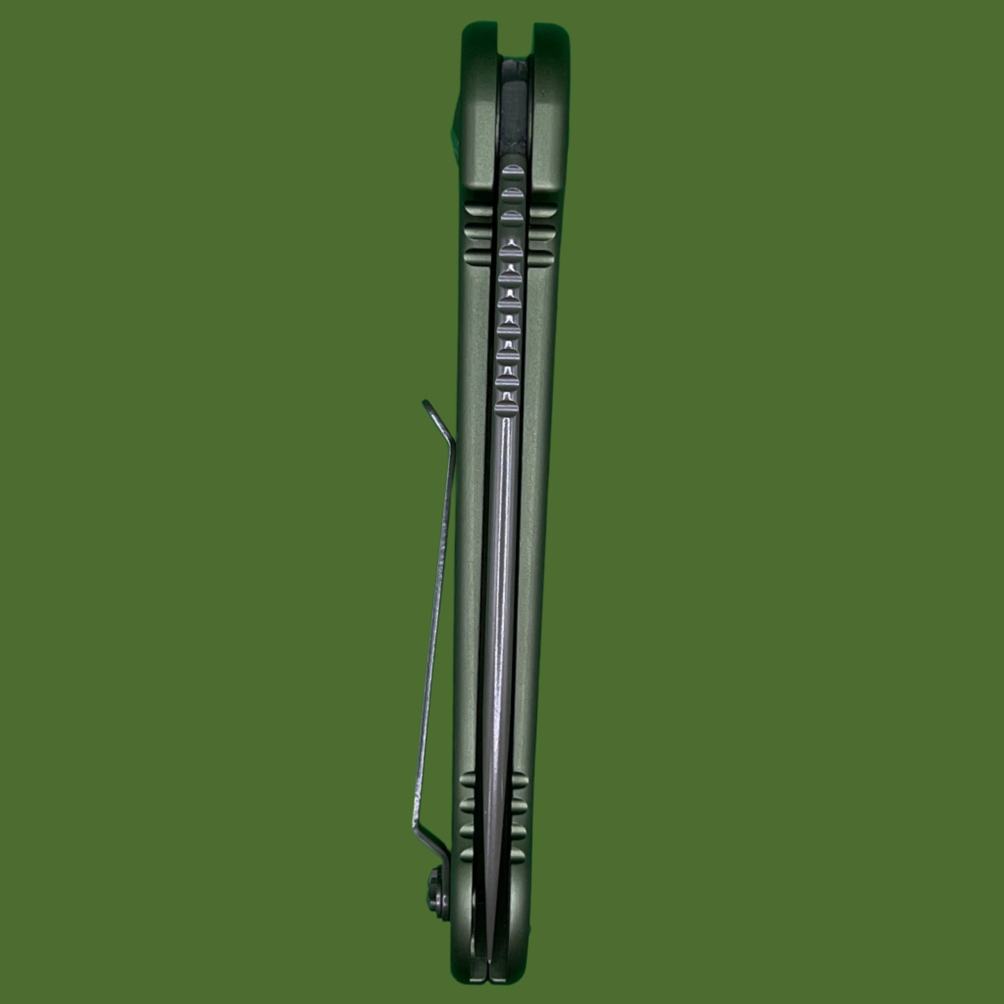 *Pre-Owned* Microtech LUDT Green Standard Auto 135-1GR