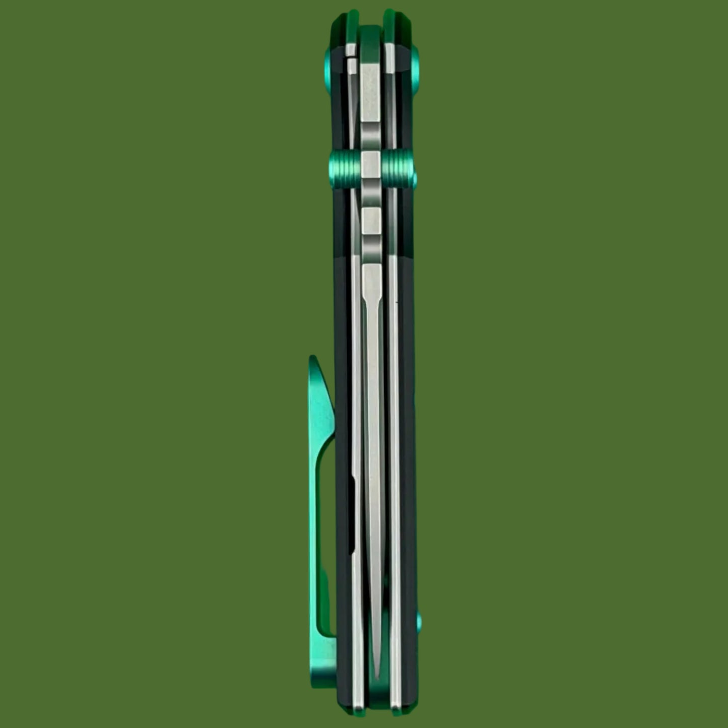 Chaves Blue Label Redencion 229 Liner Lock Black Knurled Aluminum Handles Green Hardware (Stonewash Tanto)