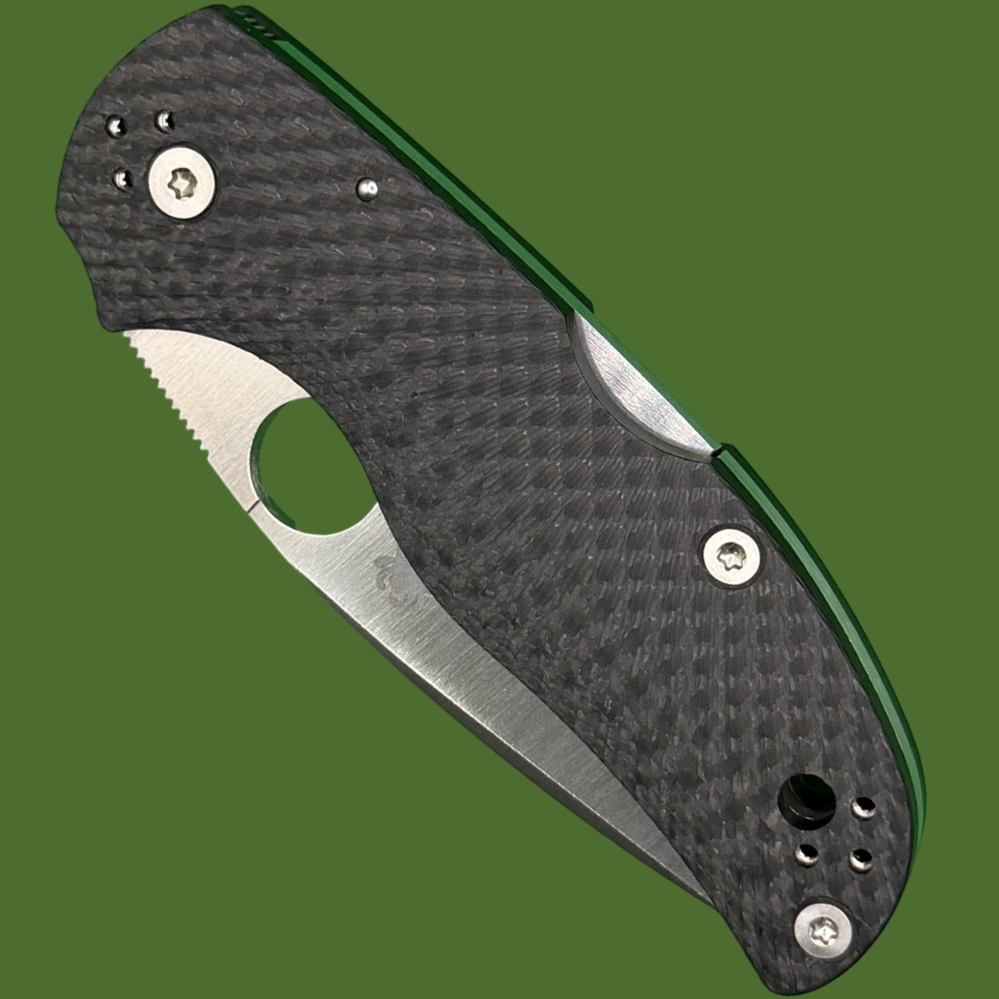 *Pre-Owned* Spyderco Native 5 Fluted Carbon Fiber S90V