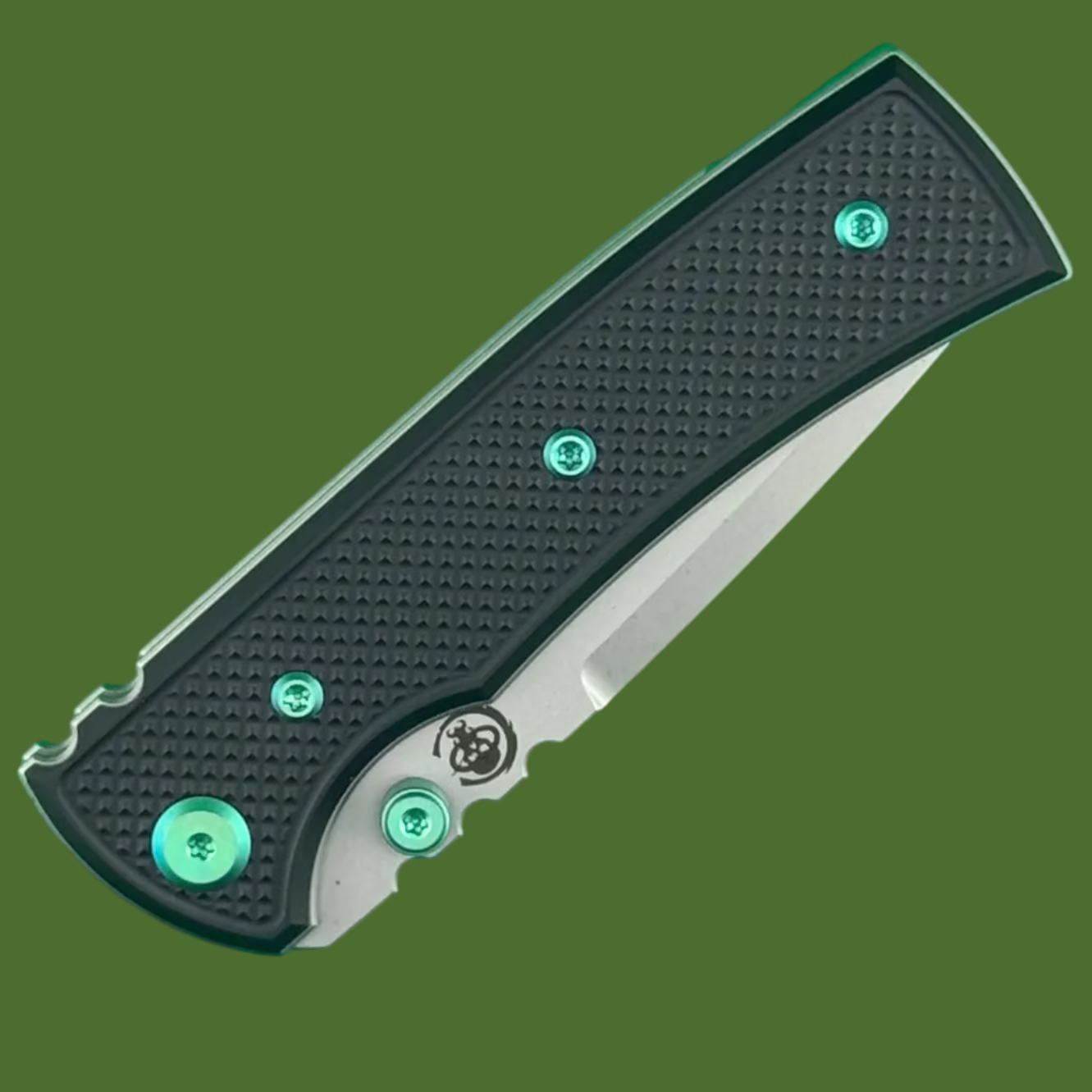 Chaves Redencion Street Liner Lock Black Knurled Handles Green  Hardware (Stonewash Drop Point)