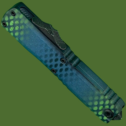 Microtech UTX-70 D/E Gen IV Signature Series Blue X-51 Standard 11474-1BLX51S