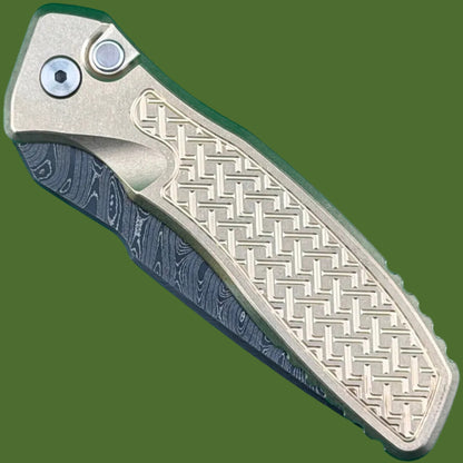 Protech 2026 Pallas Custom 004 Auto (AlBronze Handle, Boomerang Damascus Blade)