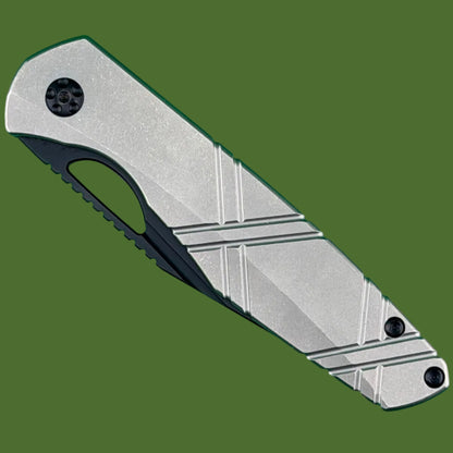*Pre-Owned* Black Bird Blades Grackle