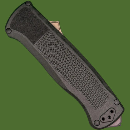 Benchmade Shootout Tanto OTF (Tan Blade, Black Handle) 5370FE