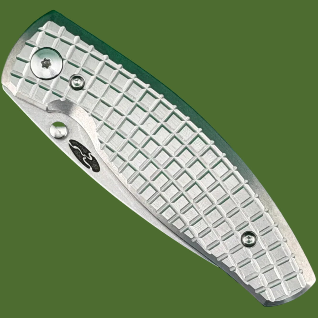 TRM Neutron 2 Linerlock Flat Frag Titanium