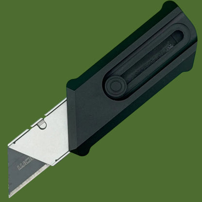 Chaves Blue Label CHUB Slipper Utility Knife Black Aluminum Stonewash Blade Carrier Black Hardware