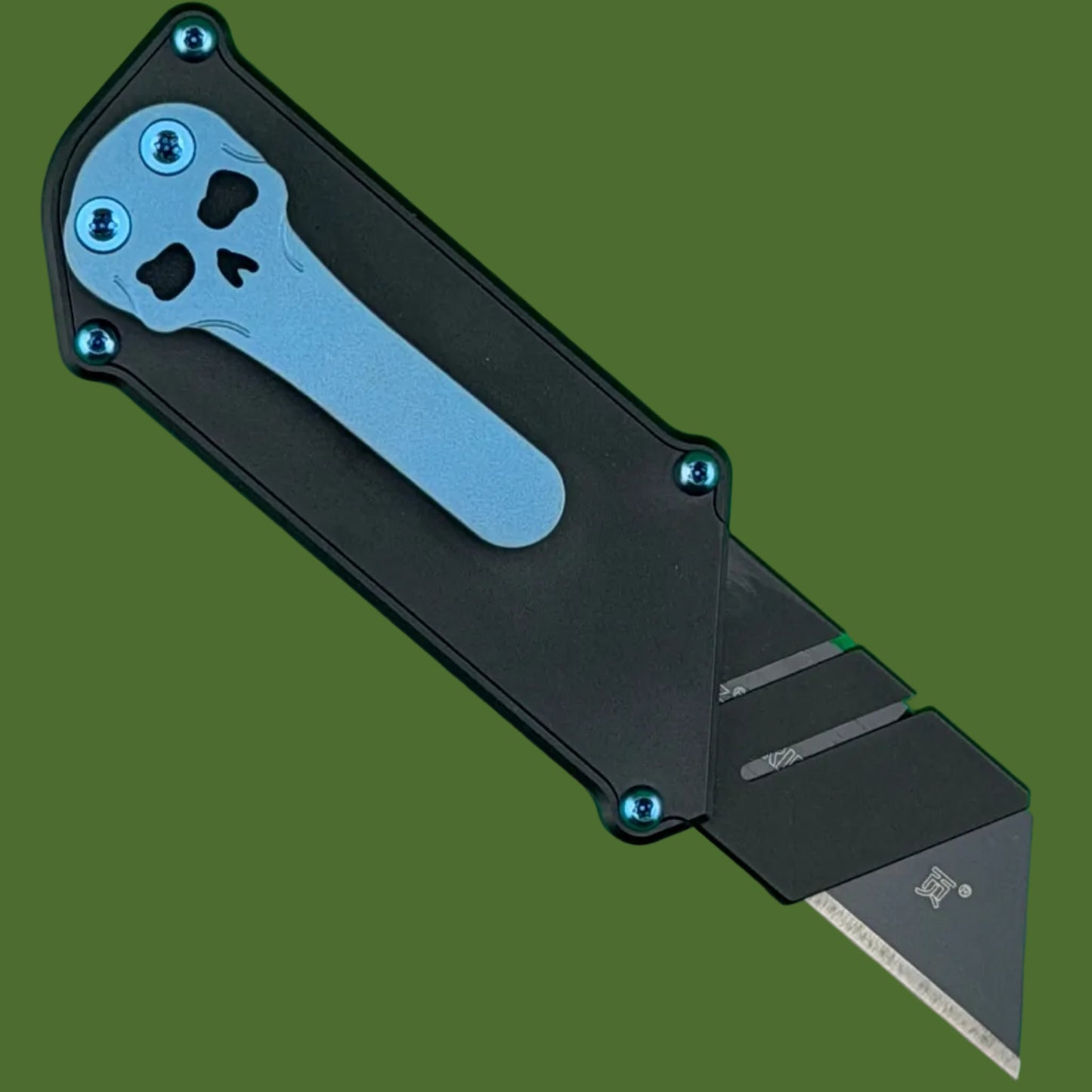 Chaves Blue Label CHUB Slipper Utility Knife Black Aluminum PVD Blade Carrier Blue Hardware
