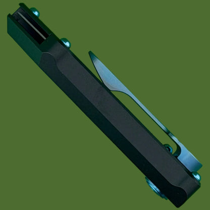 Chaves Blue Label CHUB Slipper Utility Knife Black Aluminum PVD Blade Carrier Blue Hardware