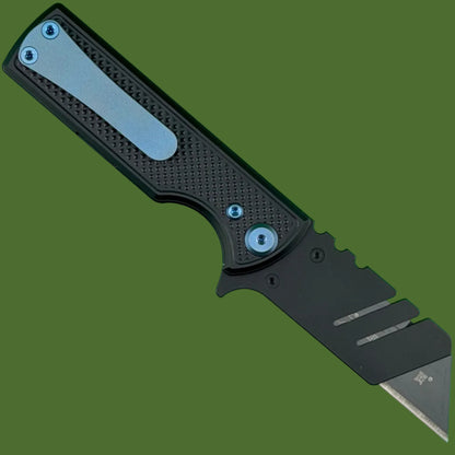 Chaves Blue Label CHUB Flipper Utility Knife Black Knurled Aluminum PVD Blade Carrier Blue Hardware