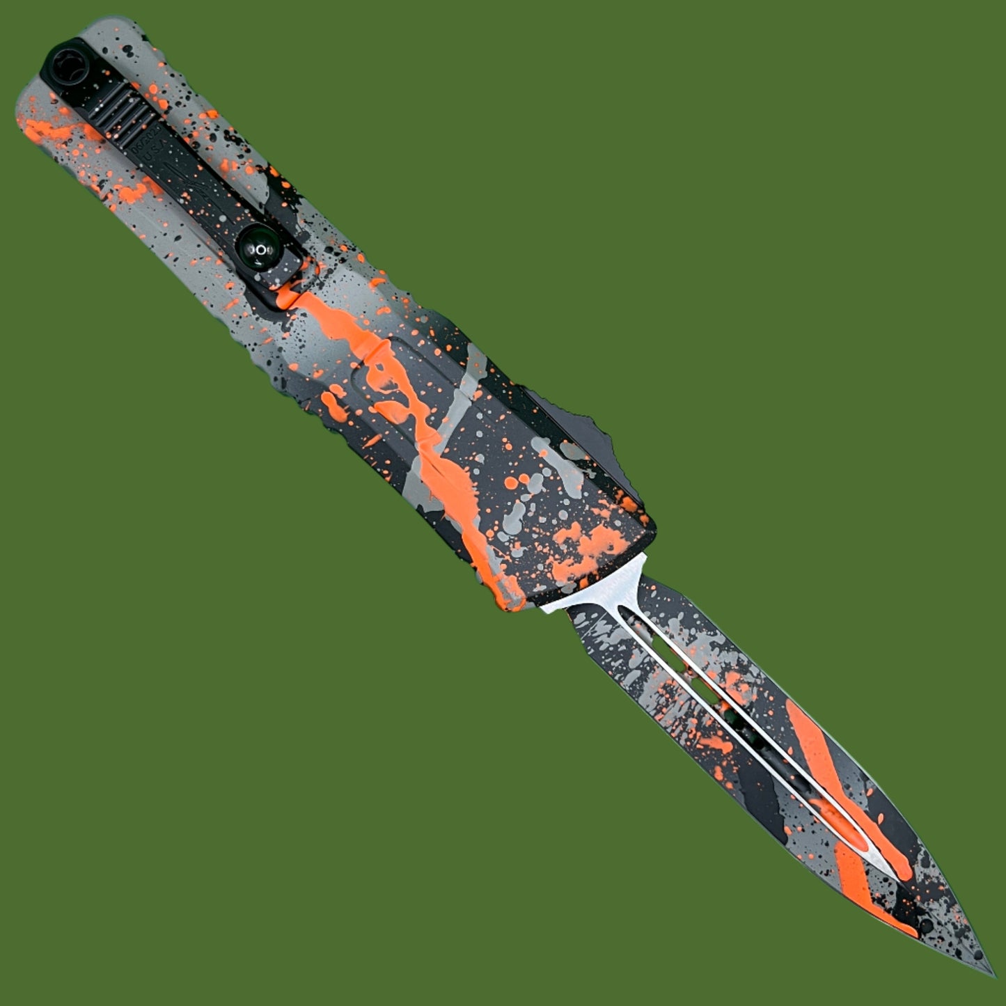 Microtech Combat Troodon D/E Gen III Signature Series Bull Shark Gray/Black/Orange Splatter Standard