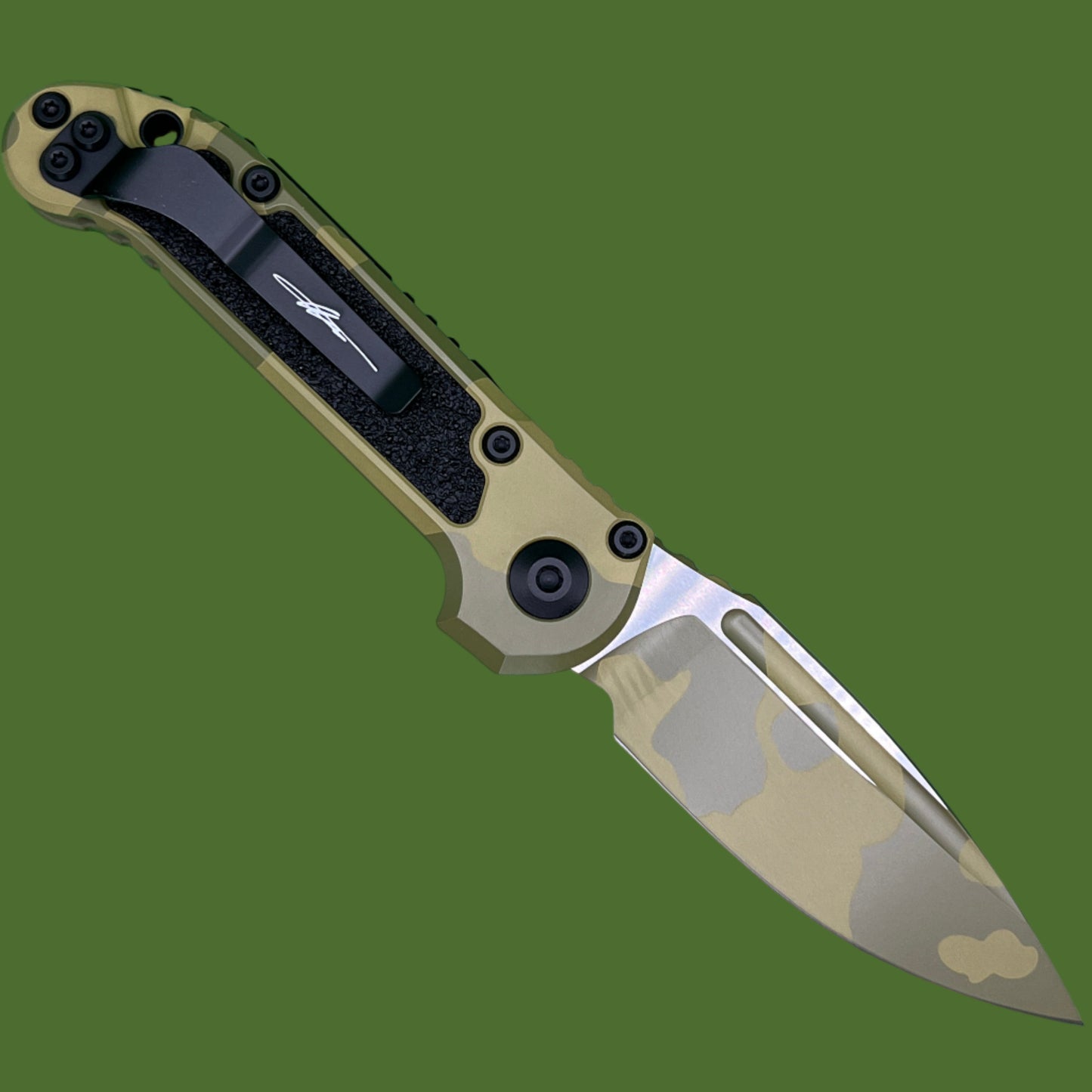 Microtech LUDT S/E Gen III Signature Series Bazooka Camo Standard 1135-1BOCS-Z4