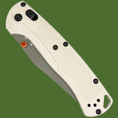 Benchmade Taggedout Axis Lock Tan Grivory 15536GN-01