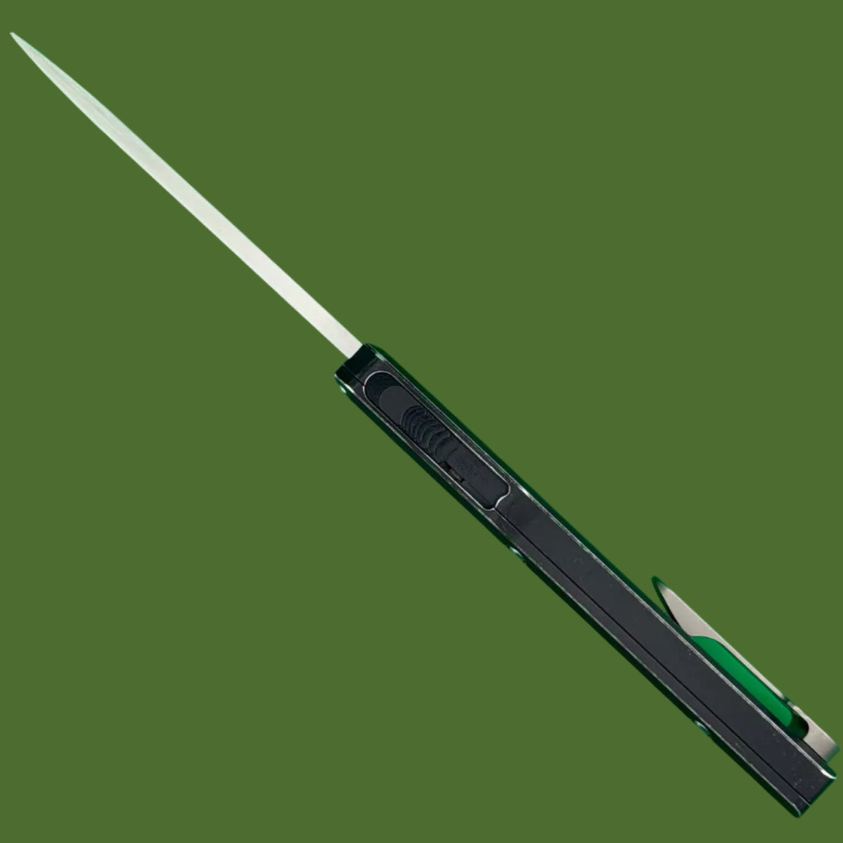 Chaves Dissident OTF Black Crosshatch Battleworn (Two-Tone Drop Point)