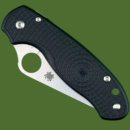 *Pre-Owned* Spyderco Para 3 Lightweight Black